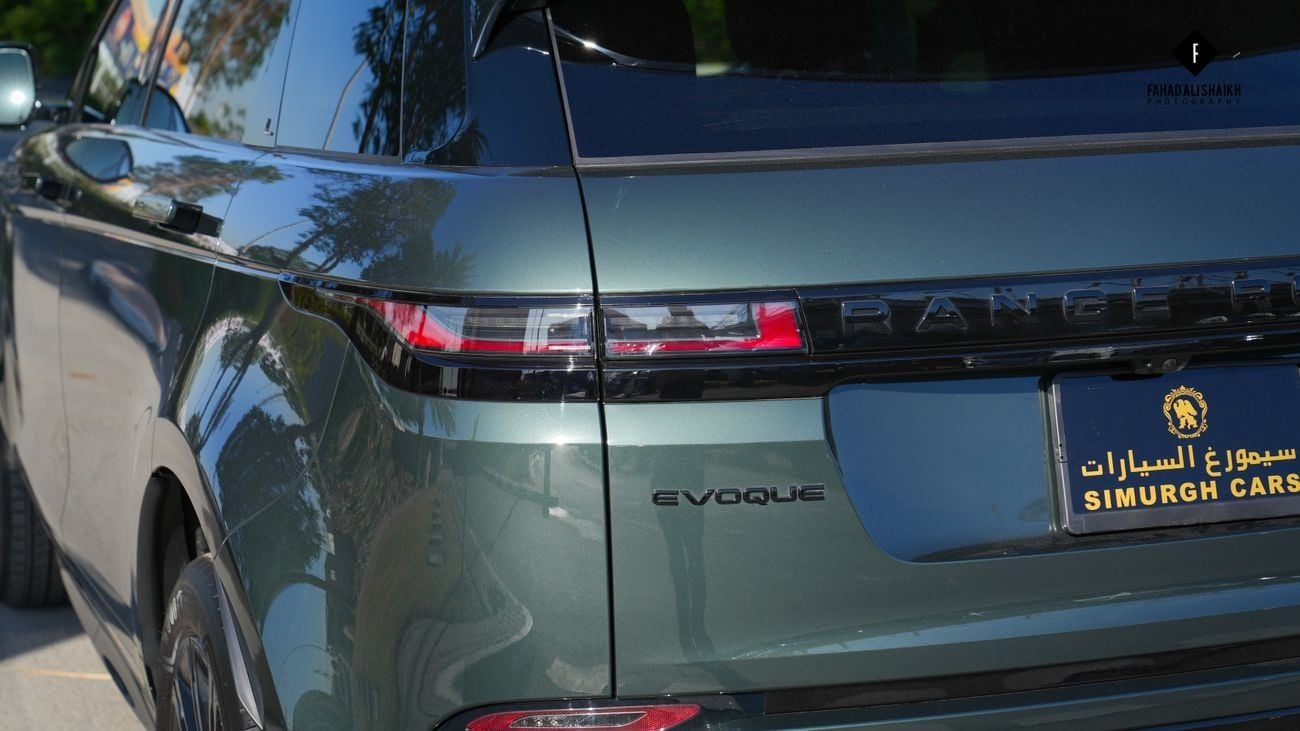 لاند روفر رانج روفر إيفوك SE P250 DYNAMIC 2025!! BLACK EDITION!! FIVE YEARS WARRANTY!! THREE YEARS SERVICE CONTRACT