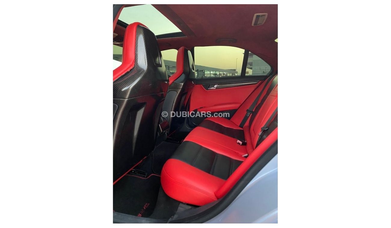 Mercedes-Benz C 63 AMG