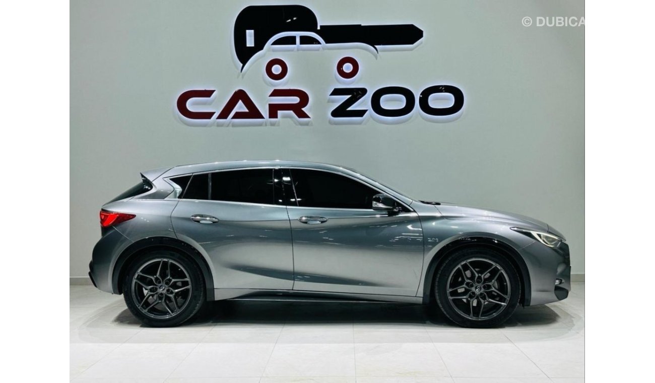 Infiniti Q30 Sport