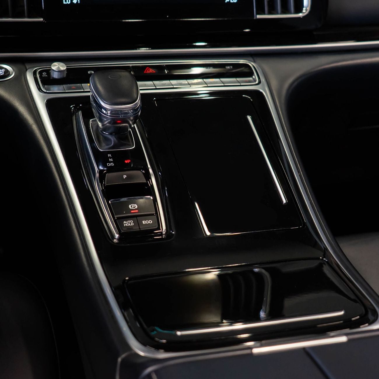 GAC GN8 AED 1,437 p.m • 0% Downpayment • GAC GN8 390T  • Agency Warranty