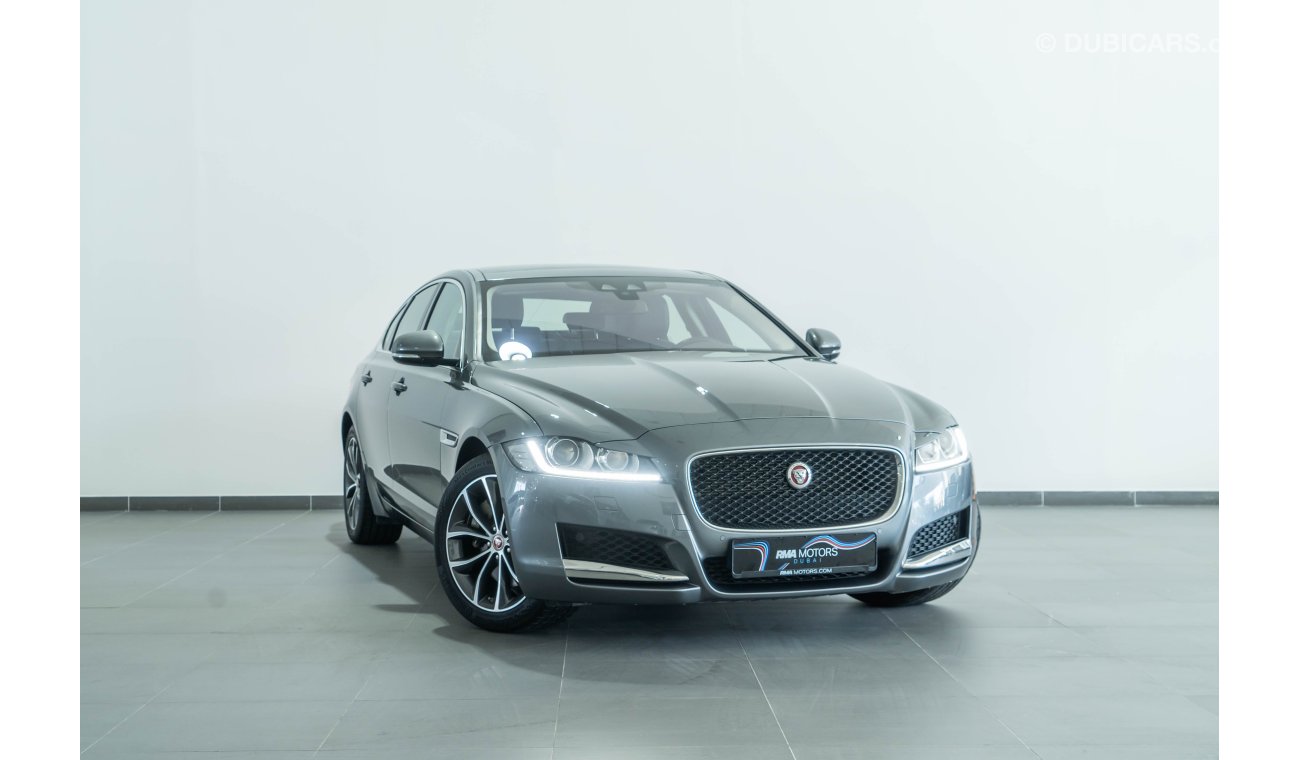 جاغوار XF 2017 Jaguar XF 2.0L / Full Jaguar Service History & 5 Year Jaguar 250k kms Warranty