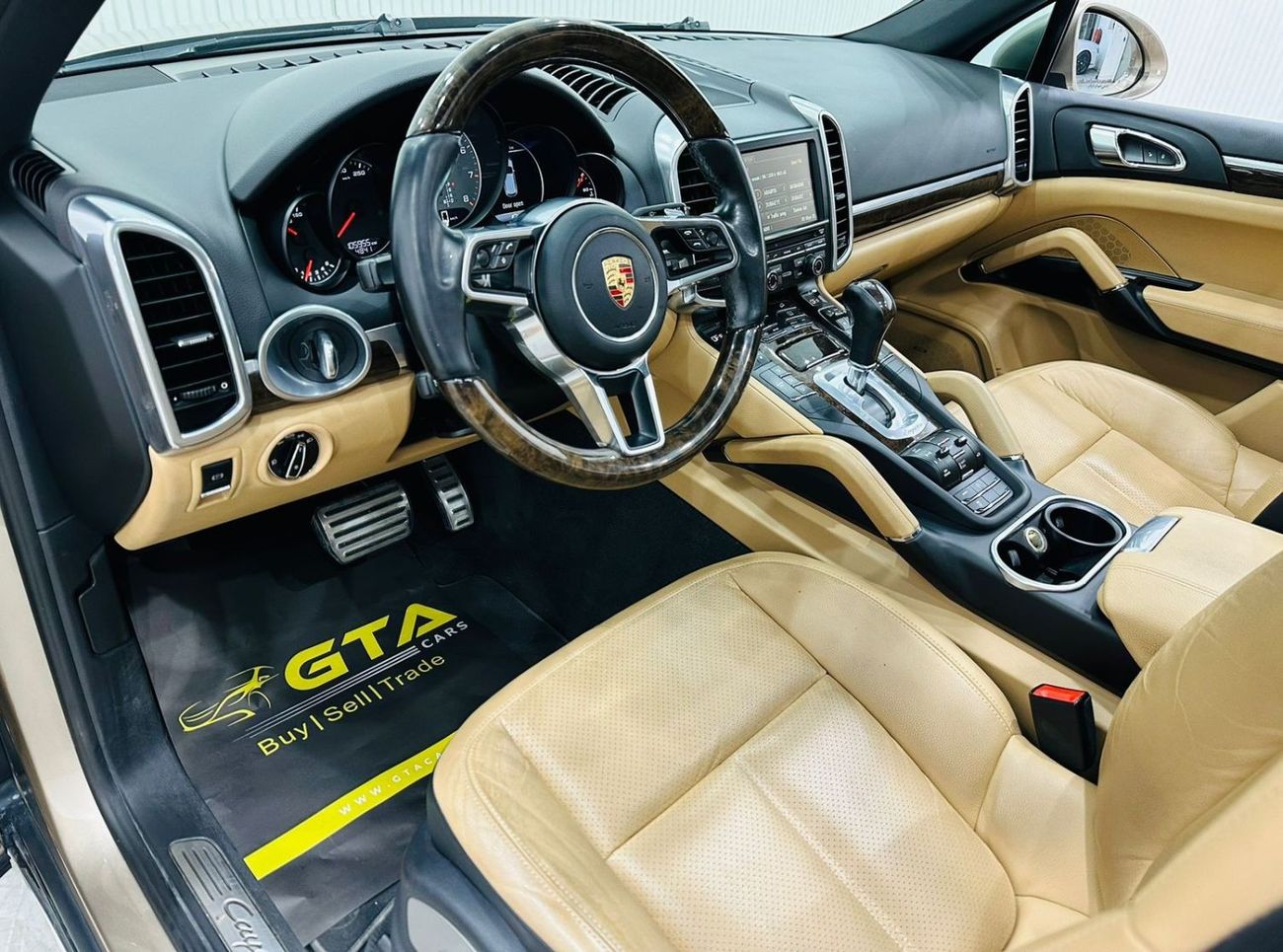 Porsche Cayenne 2015 Porsche Cayenne S, Feb 2025 Porsche Warranty, Full Porsche Service History, GCC