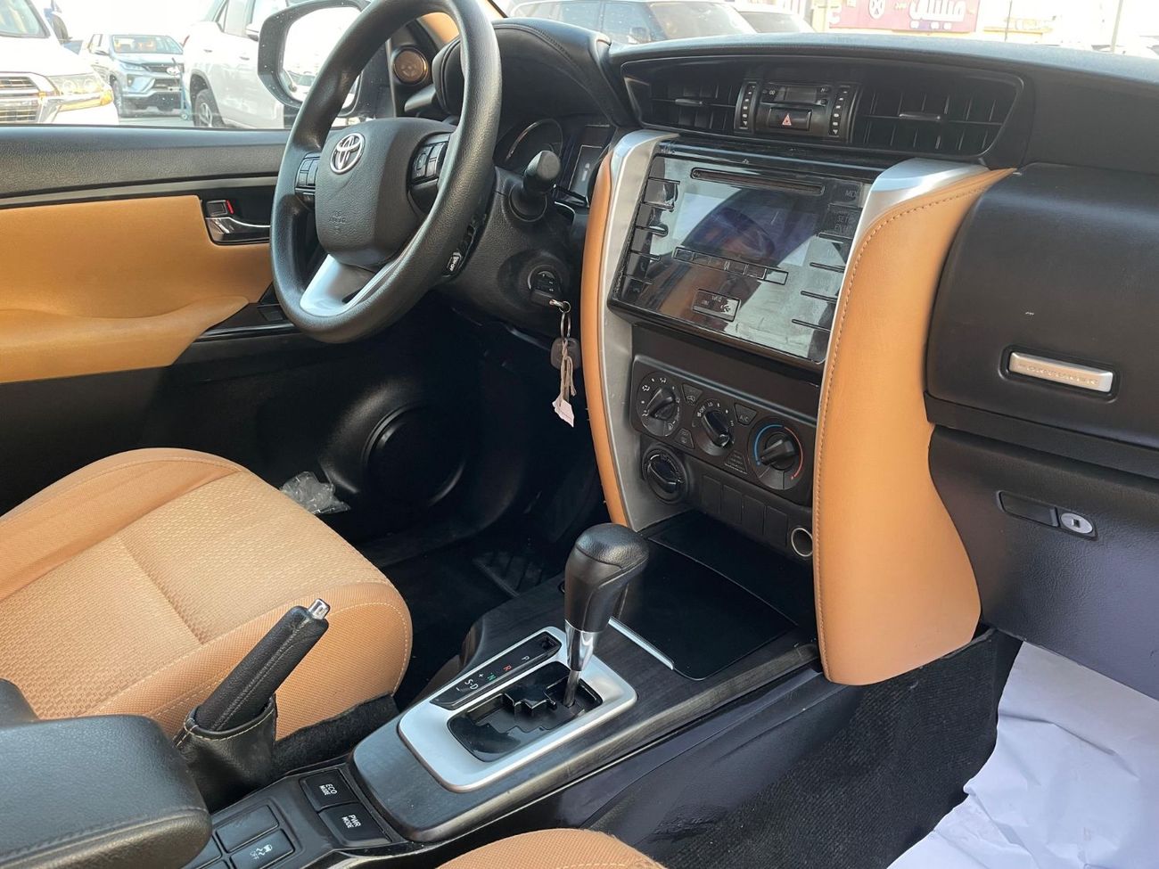 تويوتا فورتونر EXR 2.7L (160 HP)