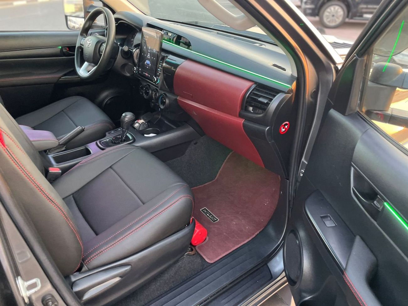 Toyota Hilux 2019 Toyota Hilux Revolution Edition - 4x4 | GCC Specs | Full Off-Road Build