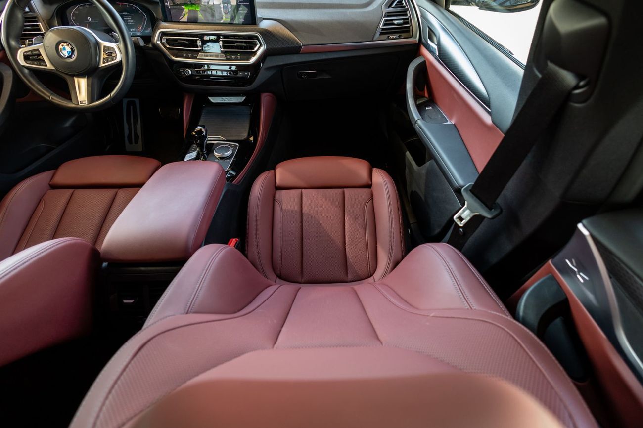 بي أم دبليو X4 xDrive 30i M Sport 2.0L