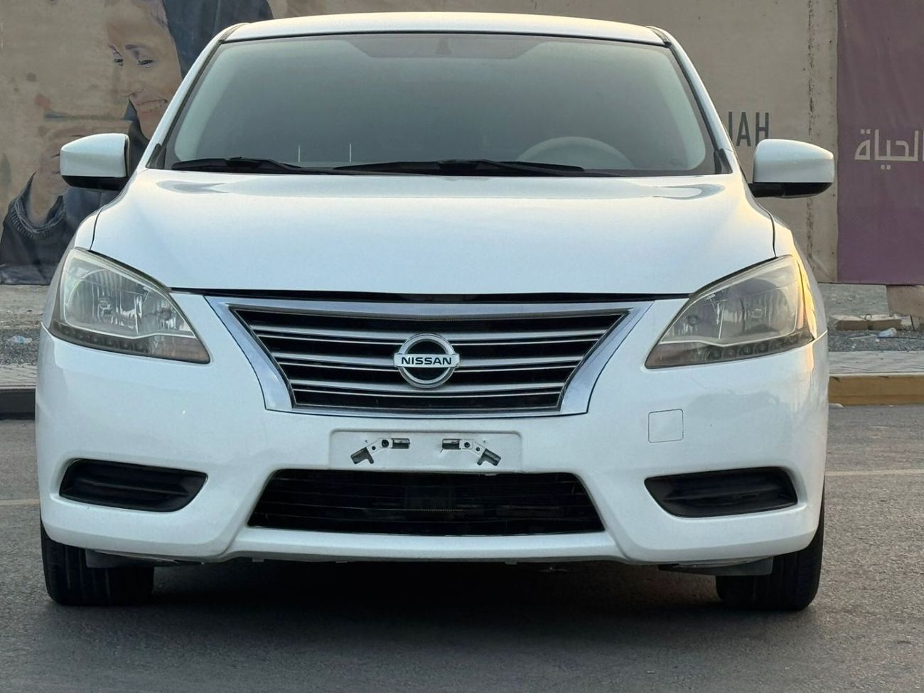 نيسان سنترا ممتازة من الداخل و الخارج