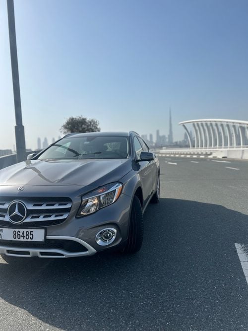 Mercedes-Benz GLA 250