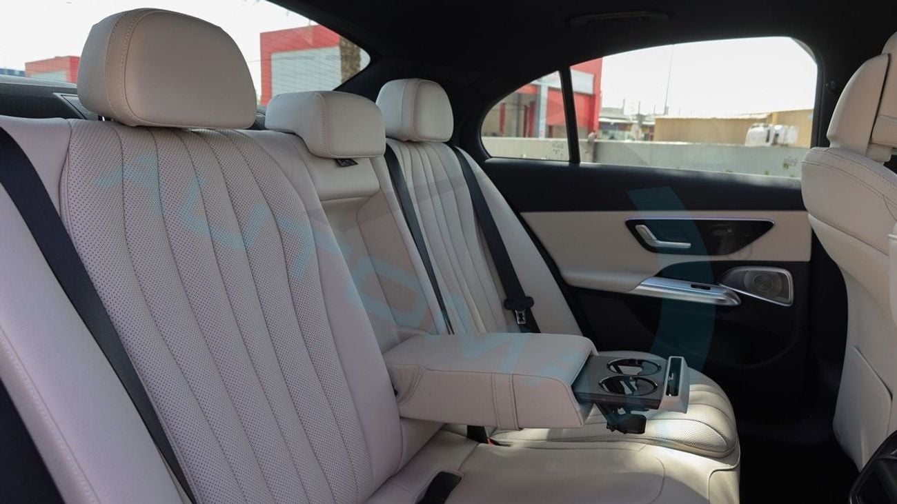 مرسيدس بنز E300 AMG 4MATIC EQ Boost 2.0T 2026 0Km With 3 Years Or 100,000 Km Warranty