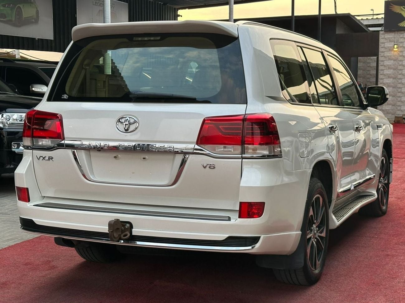 Toyota Land Cruiser VXR 4.6L 4WD