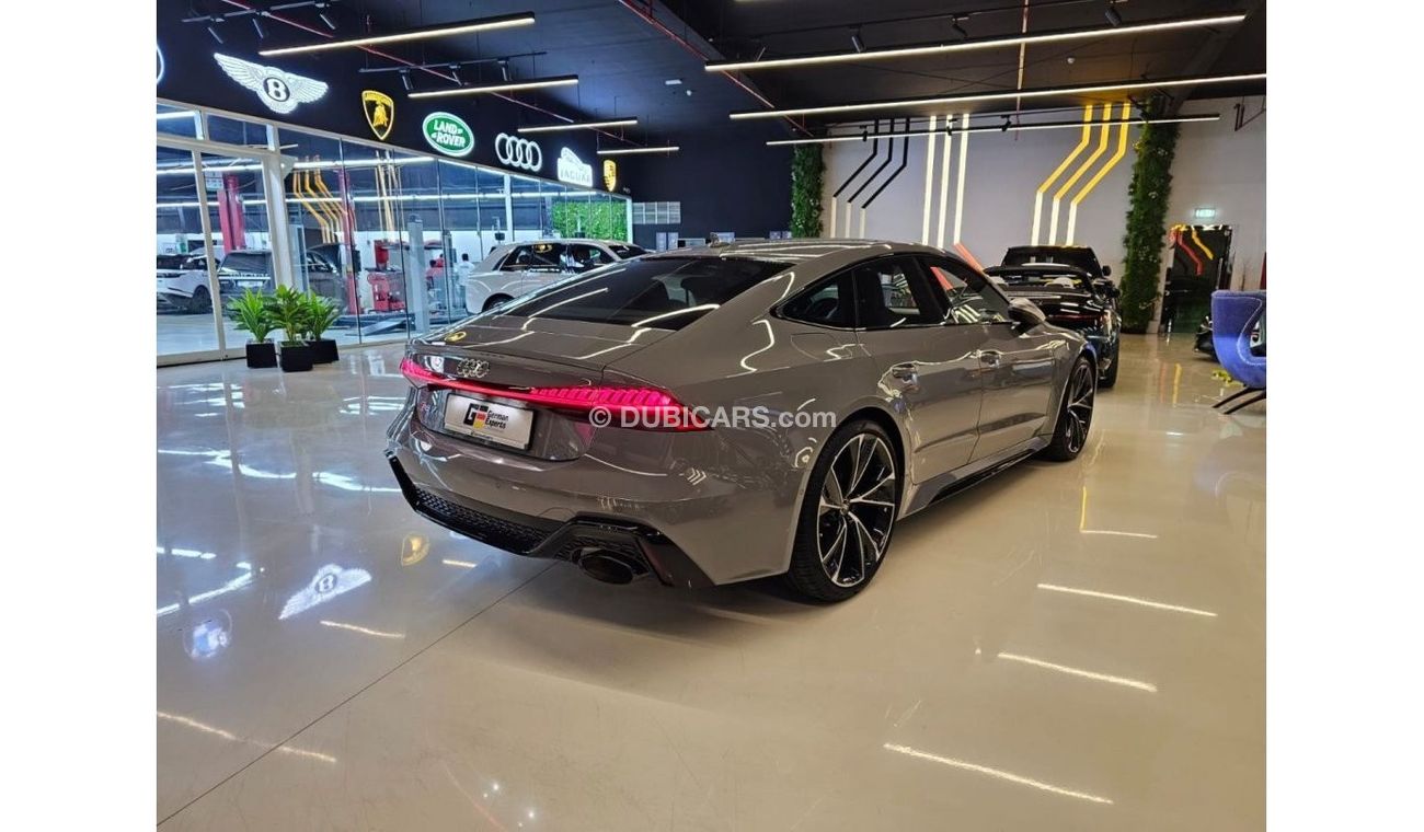 Audi RS7 TFSI quattro Audi RS7 /2022 / 12,000KM/GCC Dealer warranty and service