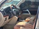 Toyota Land Cruiser VXR 5.7 L