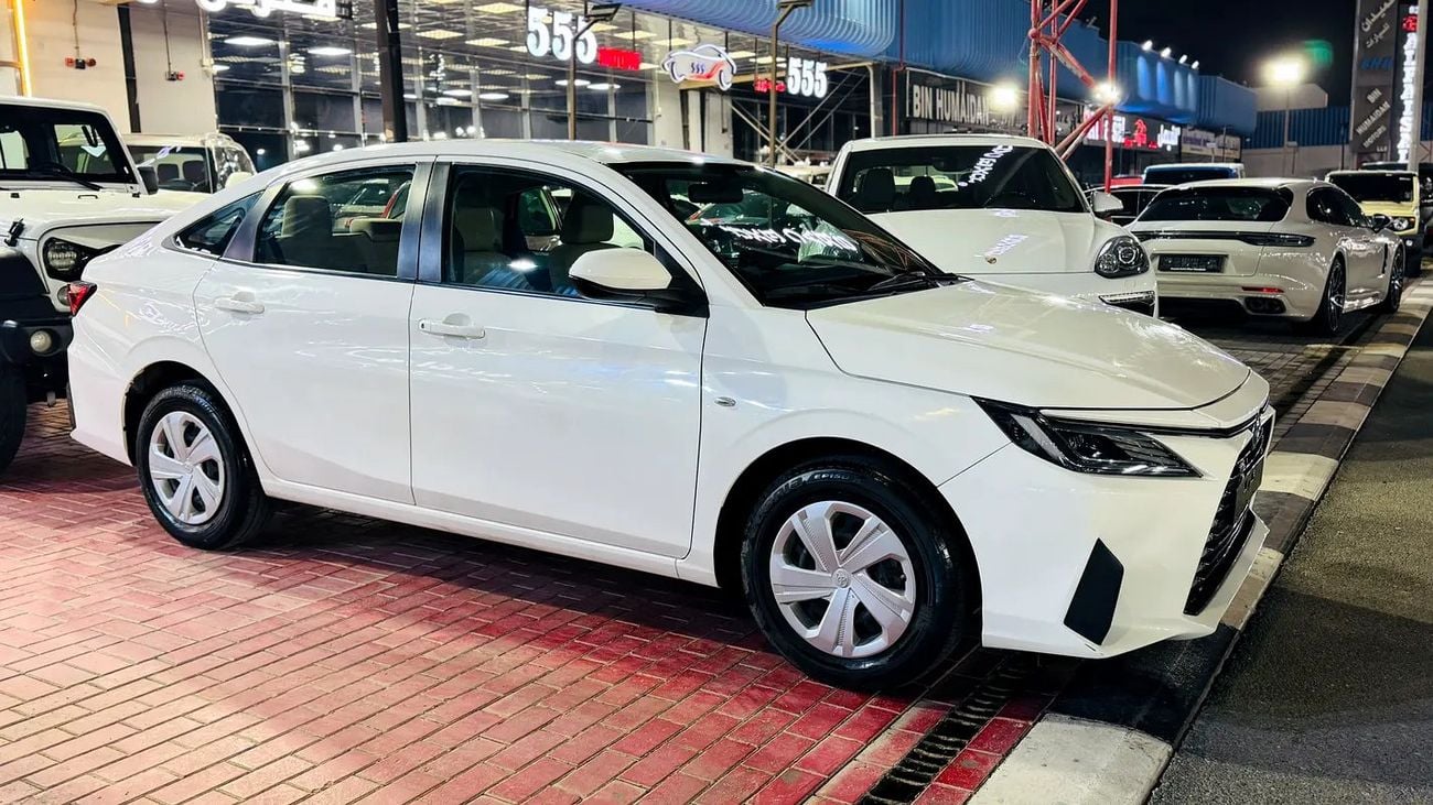 Toyota Yaris Pristine SE | GCC Specs | Low Mileage Full Agency Service