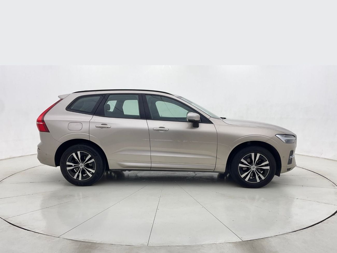 فولفو XC 60 2L 2023 | 0 DP | 1509/Month | 30 Day Return | Service History