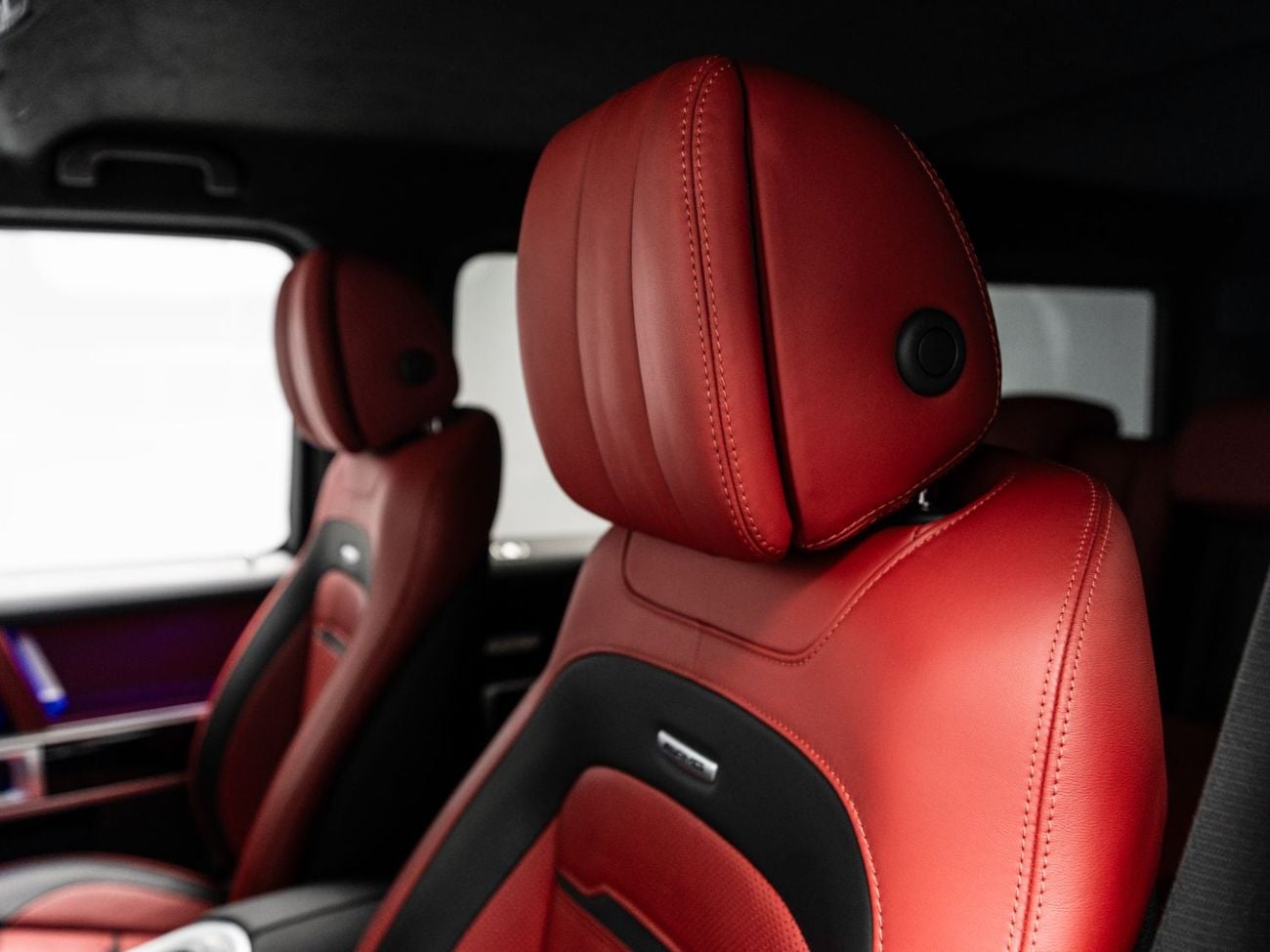 Mercedes Benz G63 AMG Std 4.0L SUMMER STARTS NOW | EXCLUSIVE DEAL BY BLACKLINE, Mercedes Warranty + Service, Low KM's,