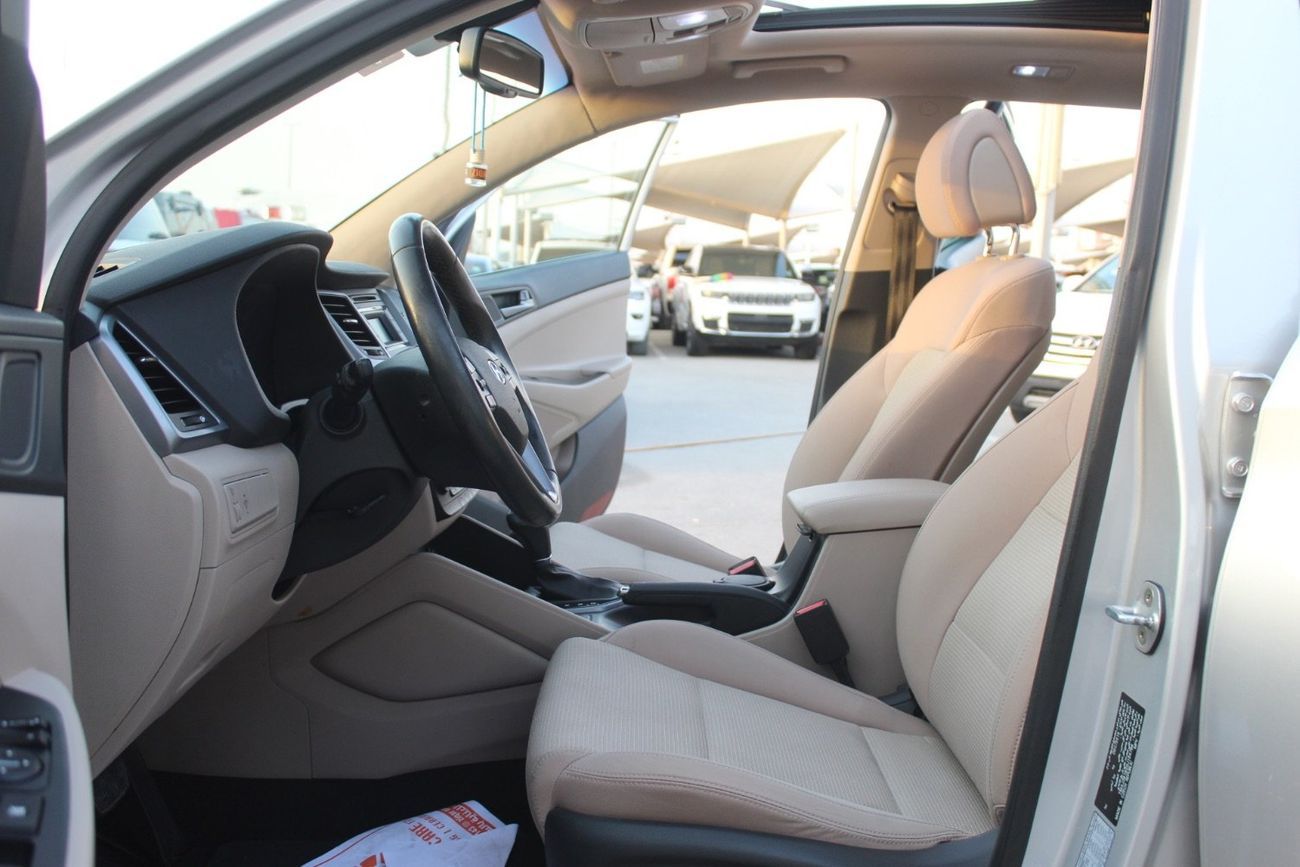 هيونداي توسون SE 2.0L AWD