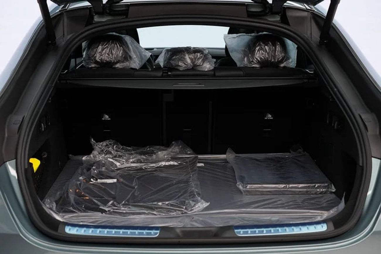 مرسيدس بنز GLC كوبيه 200 Arrival | GLC 200 Coupe | GCC km | Agency Warranty | AMG Package