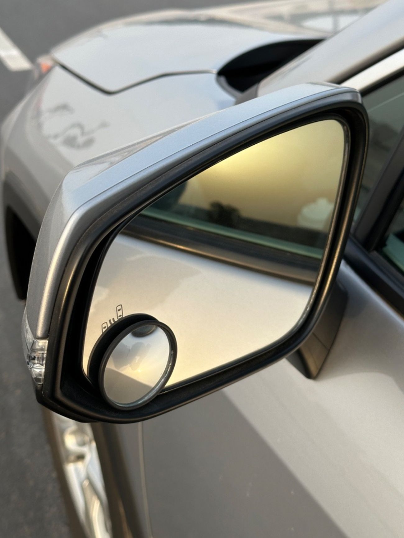 Toyota RAV4 Adventure 2.5L 4WD NOT FLOODED || CAN BE REGISTERED || TOP CONDITION