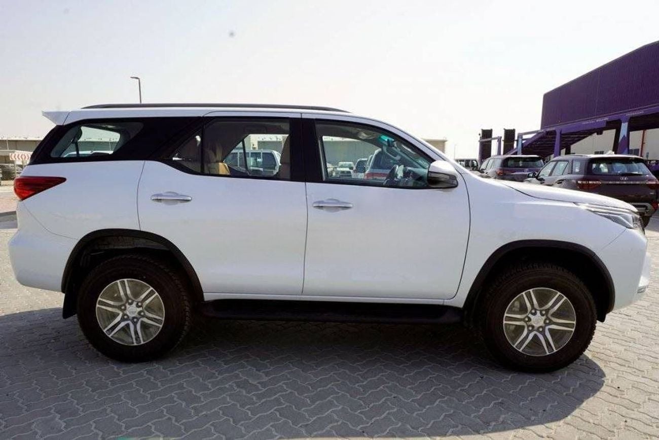 تويوتا فورتونر GXR 4.0L (278 HP)
