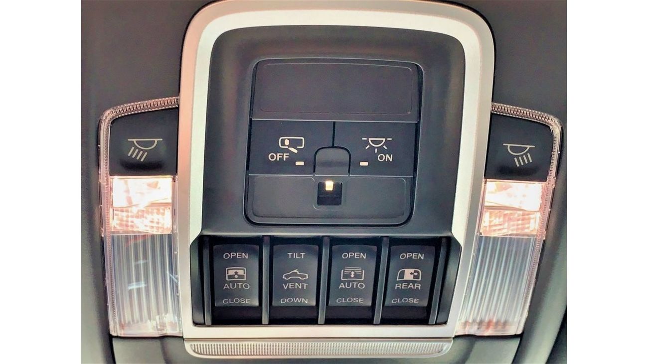 RAM 1500 Dodge RAM 1500 REBEL 5.7L Hemi V8