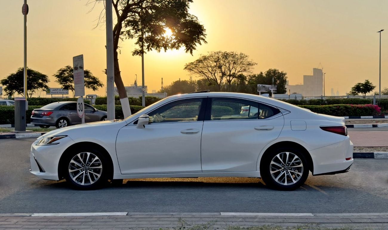 لكزس ES 350 Platinum 3.5L FWD