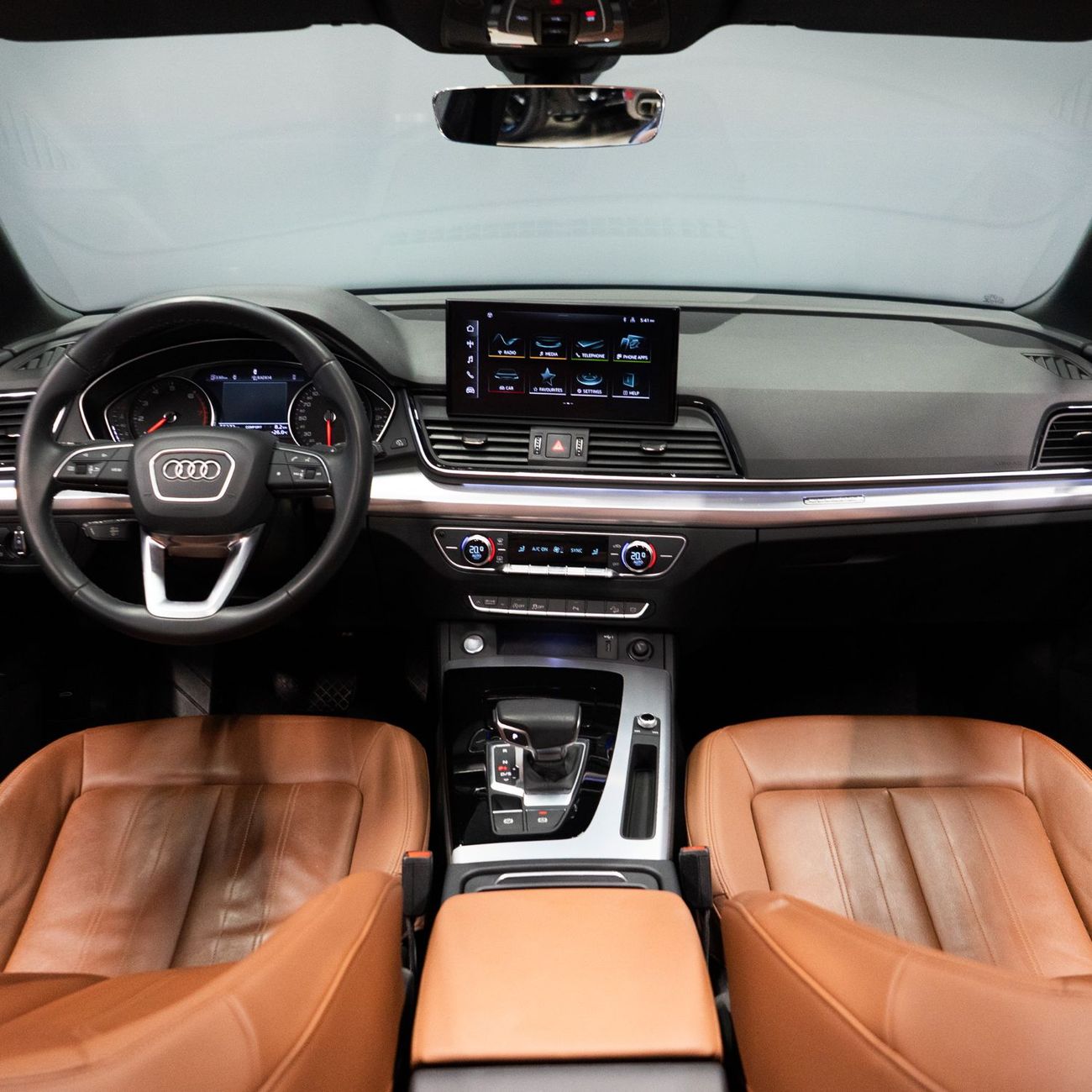 Audi Q5 45 TFSI Quattro 2.0L AED 2,394 pm • 0% Downpayment • Audi Q5 45TFSI Quattro • 1 Year Warranty