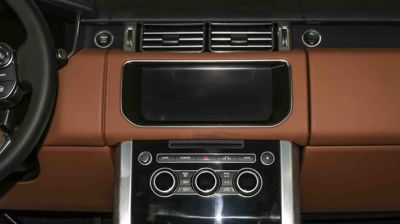 Used Land Rover Range Rover 2017 for sale in Dubai - 125267