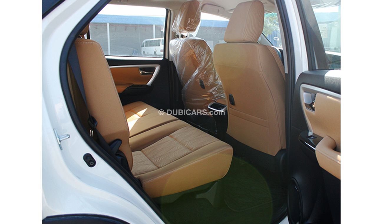 تويوتا فورتونر 4.0L GXR