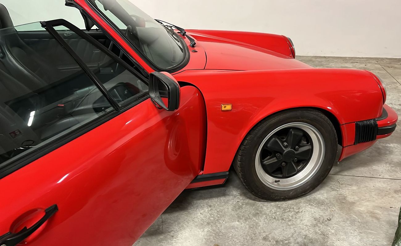 Porsche 911 Carrera 3.2 Targa