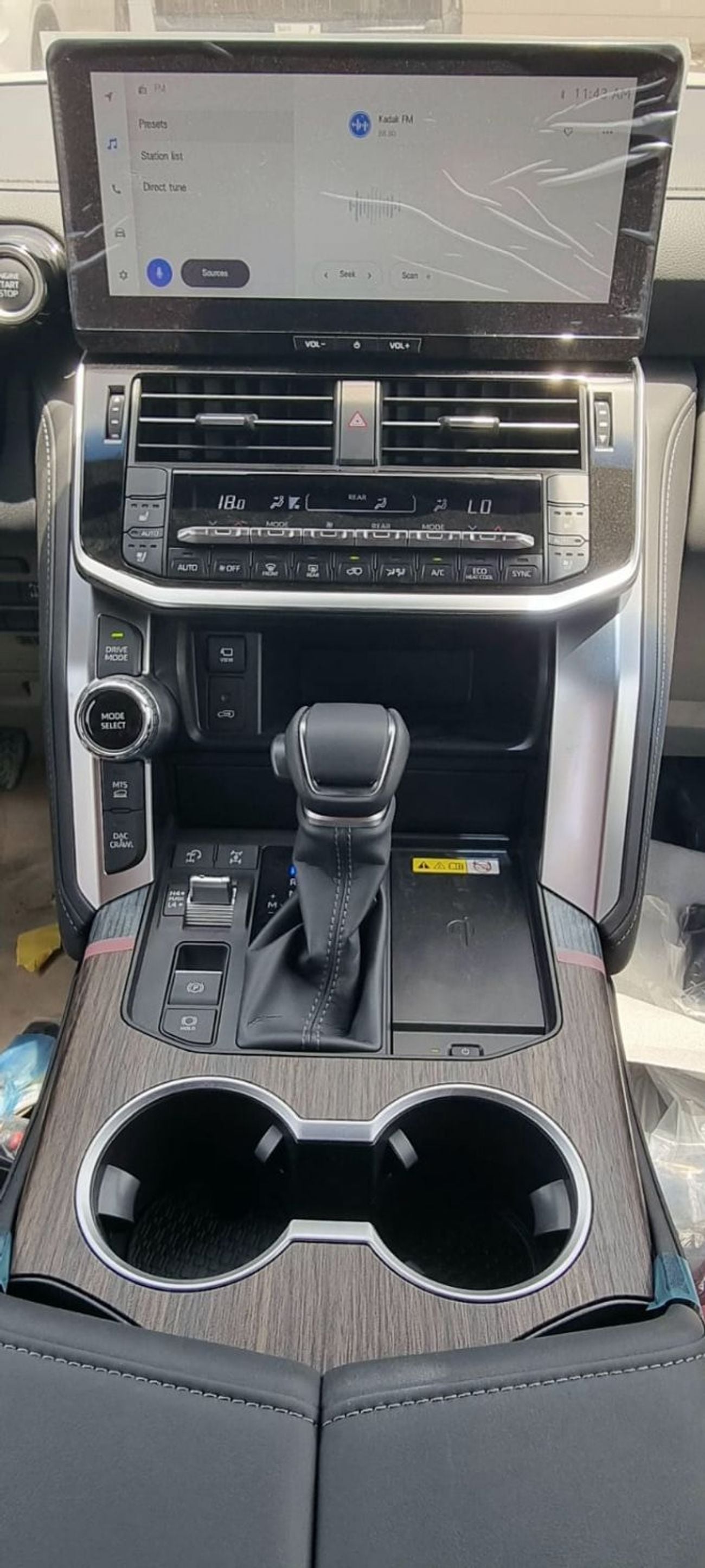 Toyota Land Cruiser VXR TOYOTA LANDCRUISER 3.5L PETROL TWIN TURBO JBL MY2026