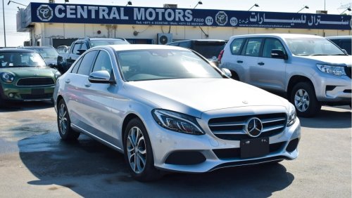 مرسيدس بنز C 220 Right hand drive Japan import 2.1 diesel auto new shape