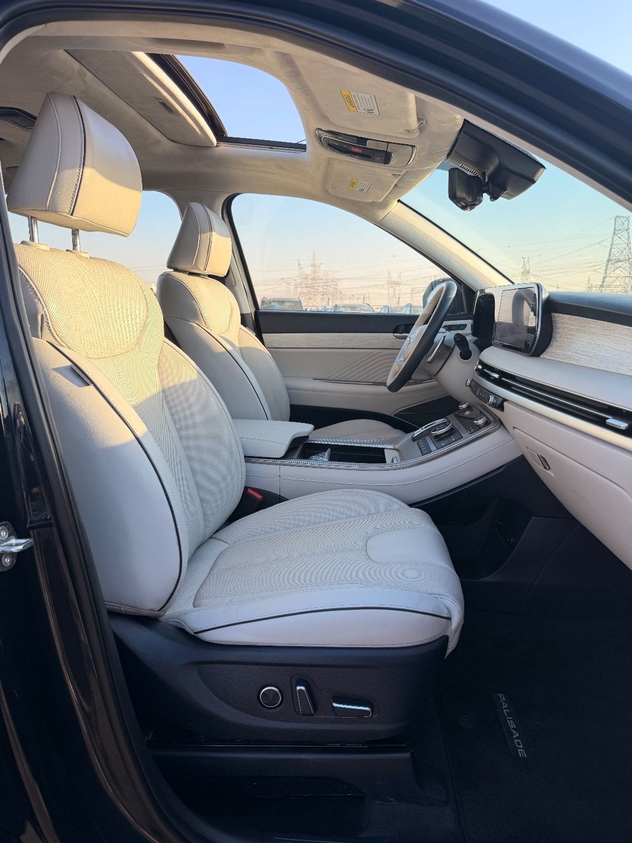 هيونداي باليساد Calligraphy full panoramic, 360 camera Full option 2023