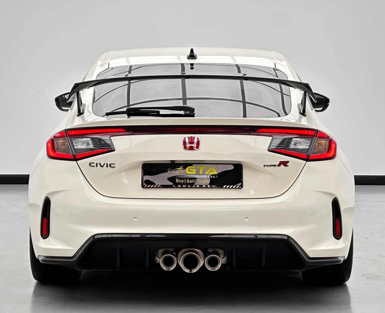 هوندا سيفيك 2024 Honda Civic Type R, 2029 Honda Warranty + Service Contract, Honda Full Service History, GCC