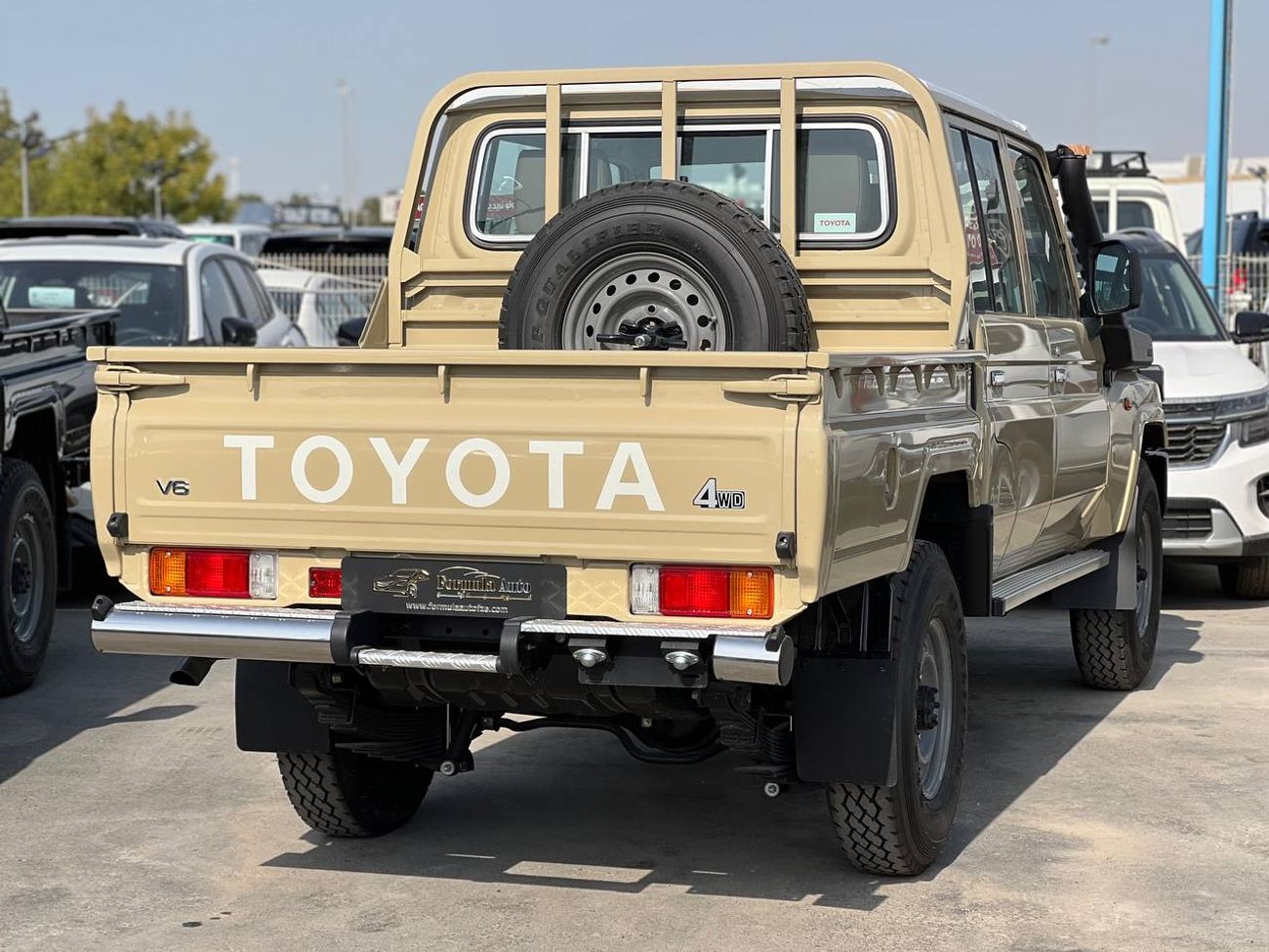 Toyota Land Cruiser Pick Up D/C LC79 4.0L PTR A/T // 2025 // STD With Diff Lock , Power Windows // Special Offer // By Formula A