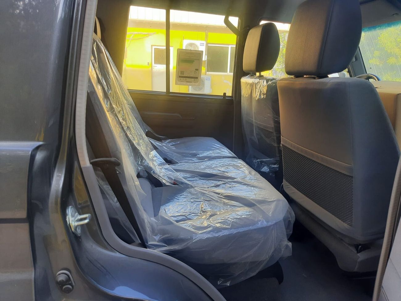 تويوتا لاند كروزر 70 (LHD) TOYOTA LAND CRUISER LC 76 HARDTOP 4.5L DIESEL5 DOORS FULL OPTION