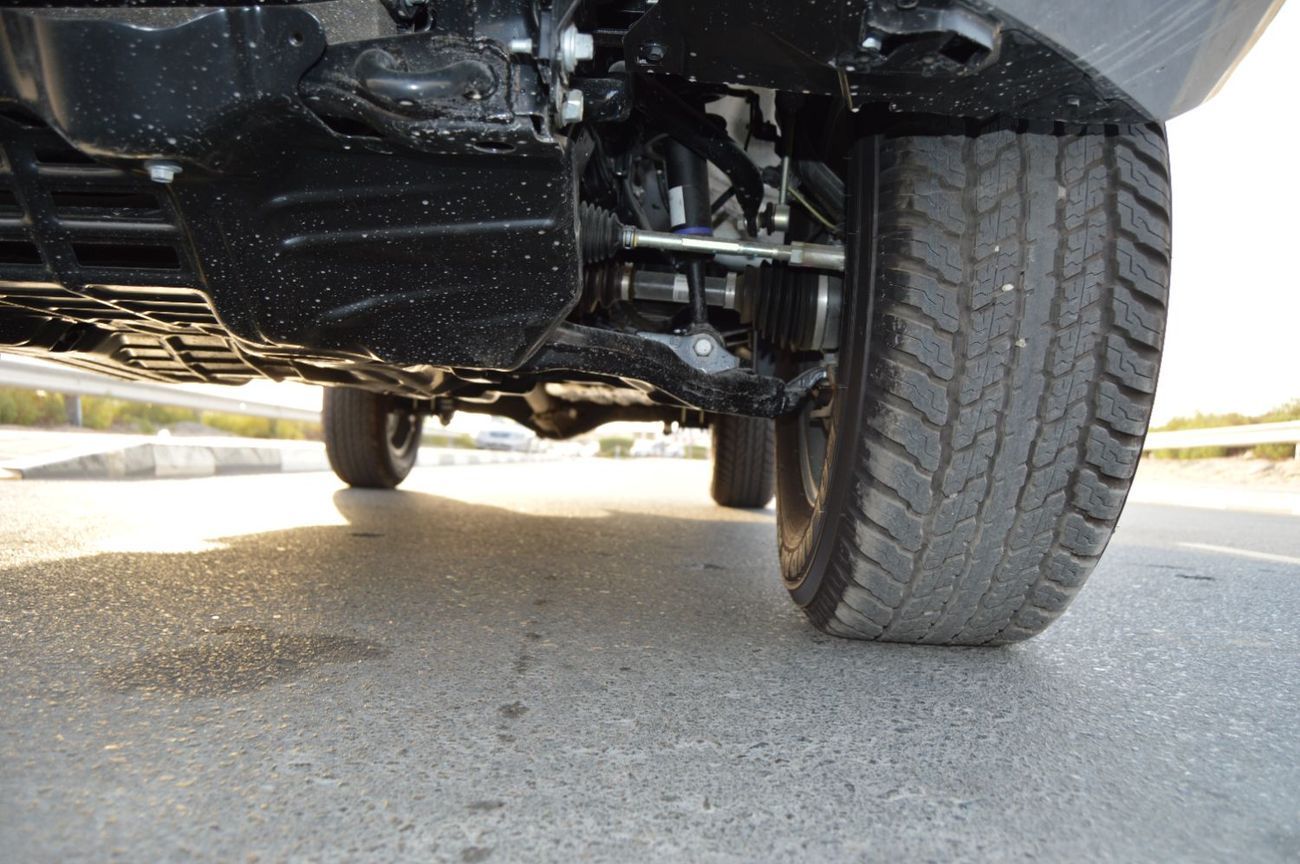 Toyota Hilux Toyota Hilux Pick Up Year: 2025 Color: White