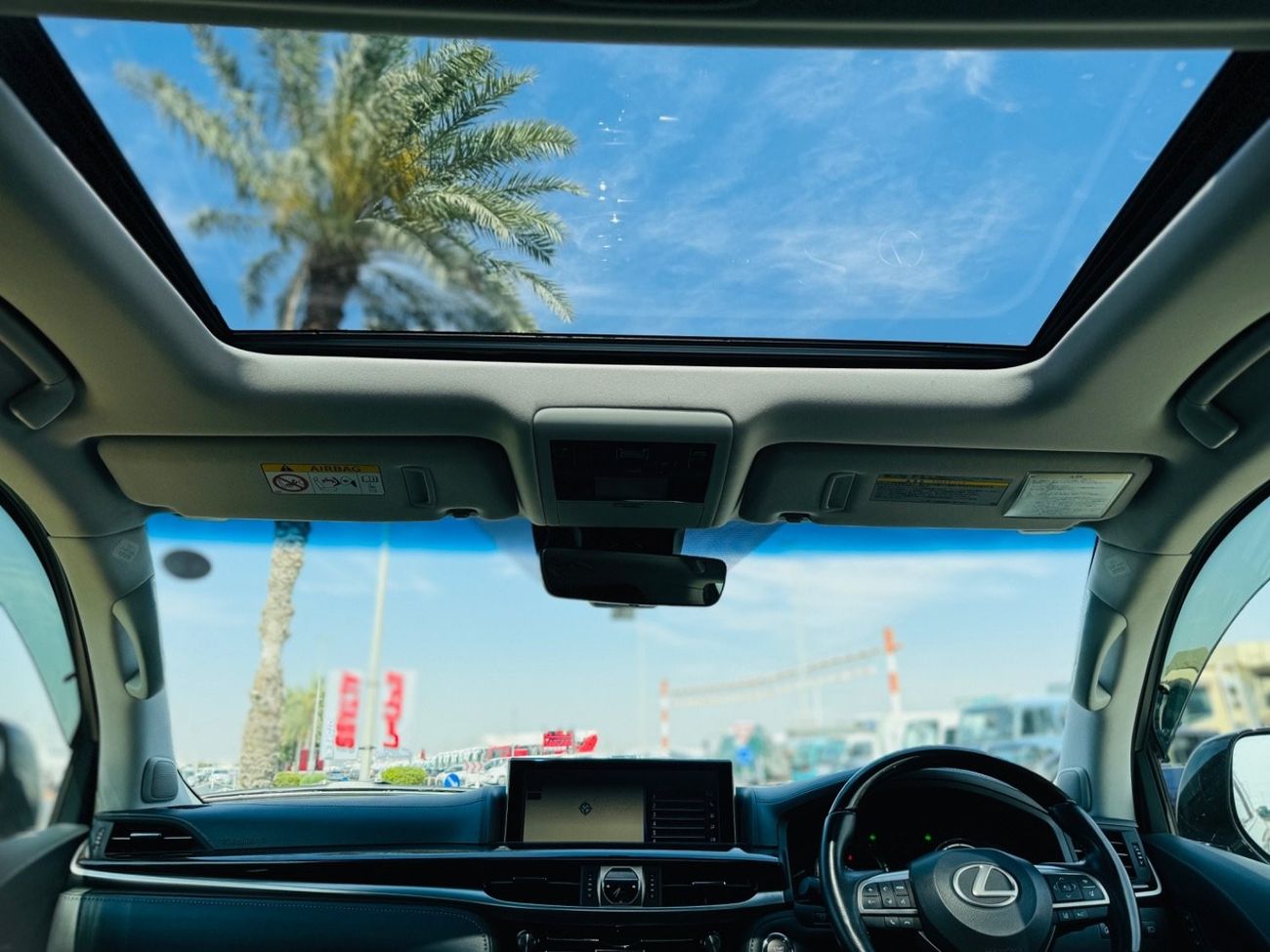 Lexus LX 570 Lexus 570 RHD