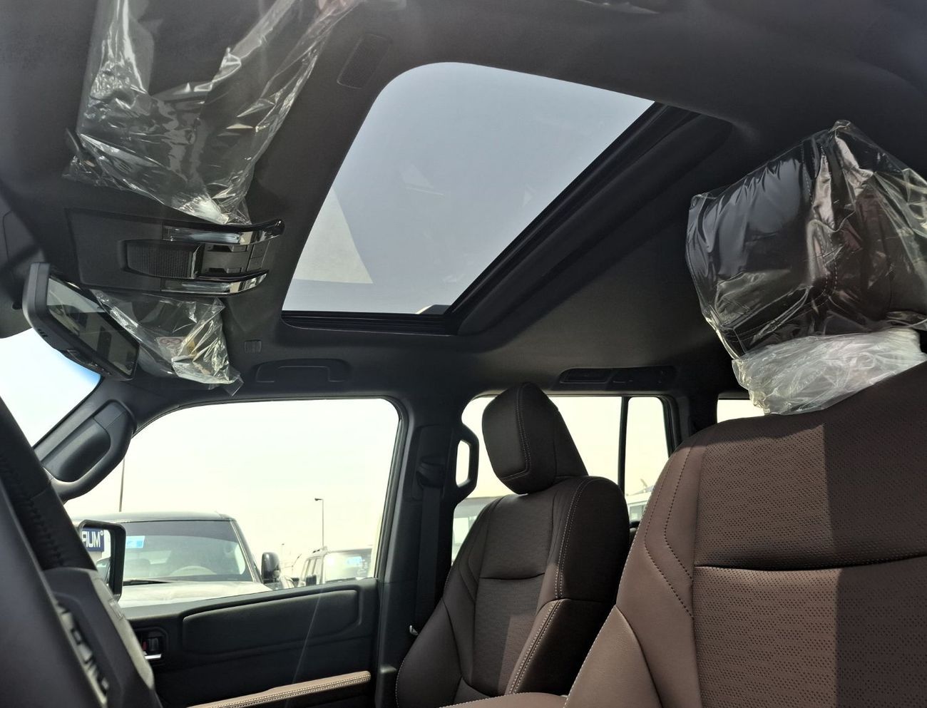 Toyota Prado Toyota Prado Luxury 2.4L 2025 GCC Black inside Brown Petrol Radar (Export Only)