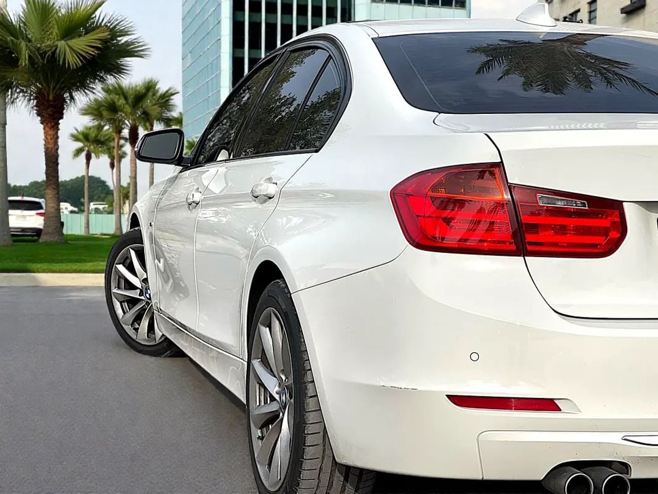 BMW 328i 3 SERIES | 328i Modern | ORIGINAL PAINT | FREE ACCIDENT | LOW MILEAGE