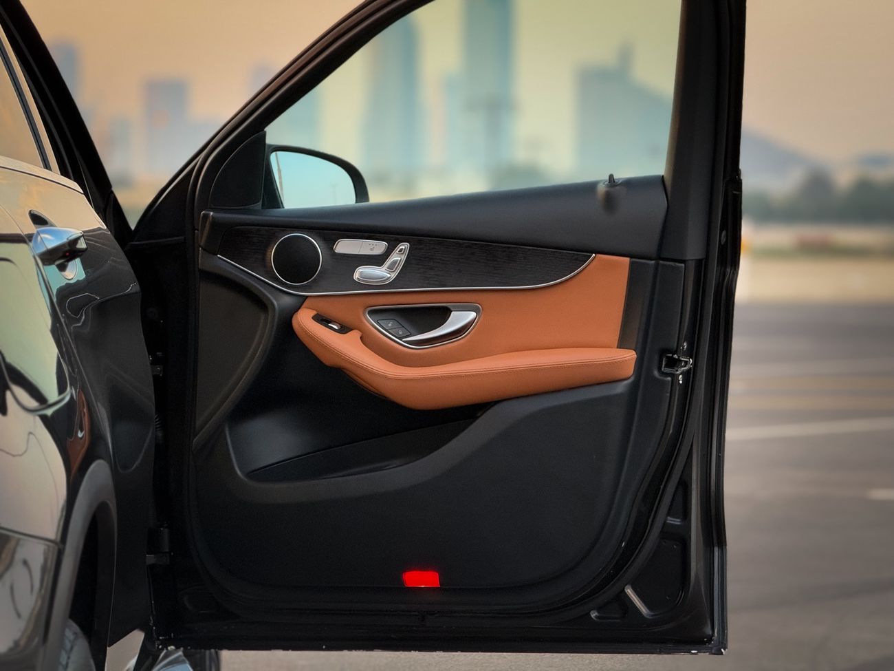 مرسيدس بنز GLC 300