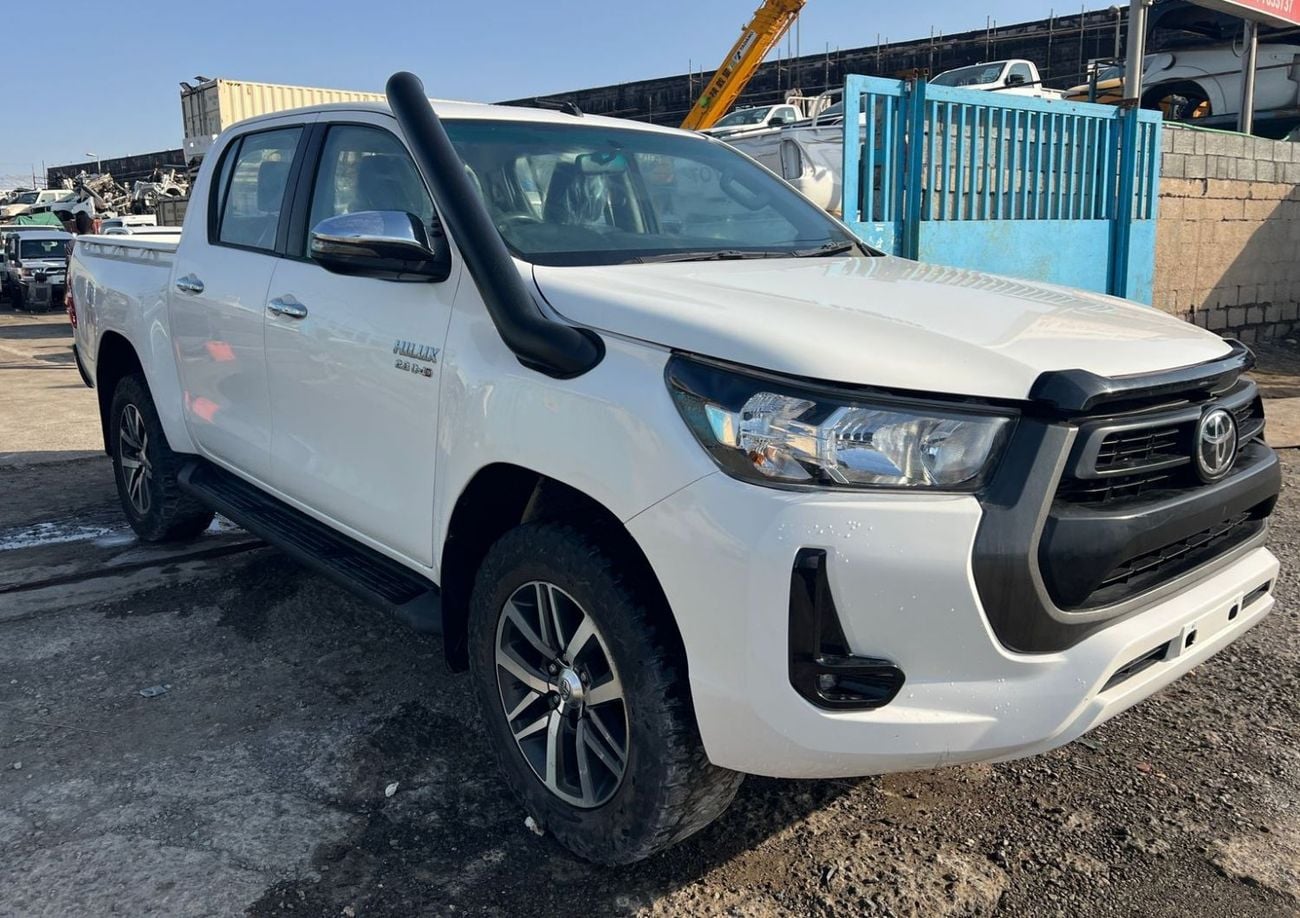 Toyota Hilux diesel engine ,2.8 liter ,manual gear ,year model 2016 ,right hand drive ,only for export available