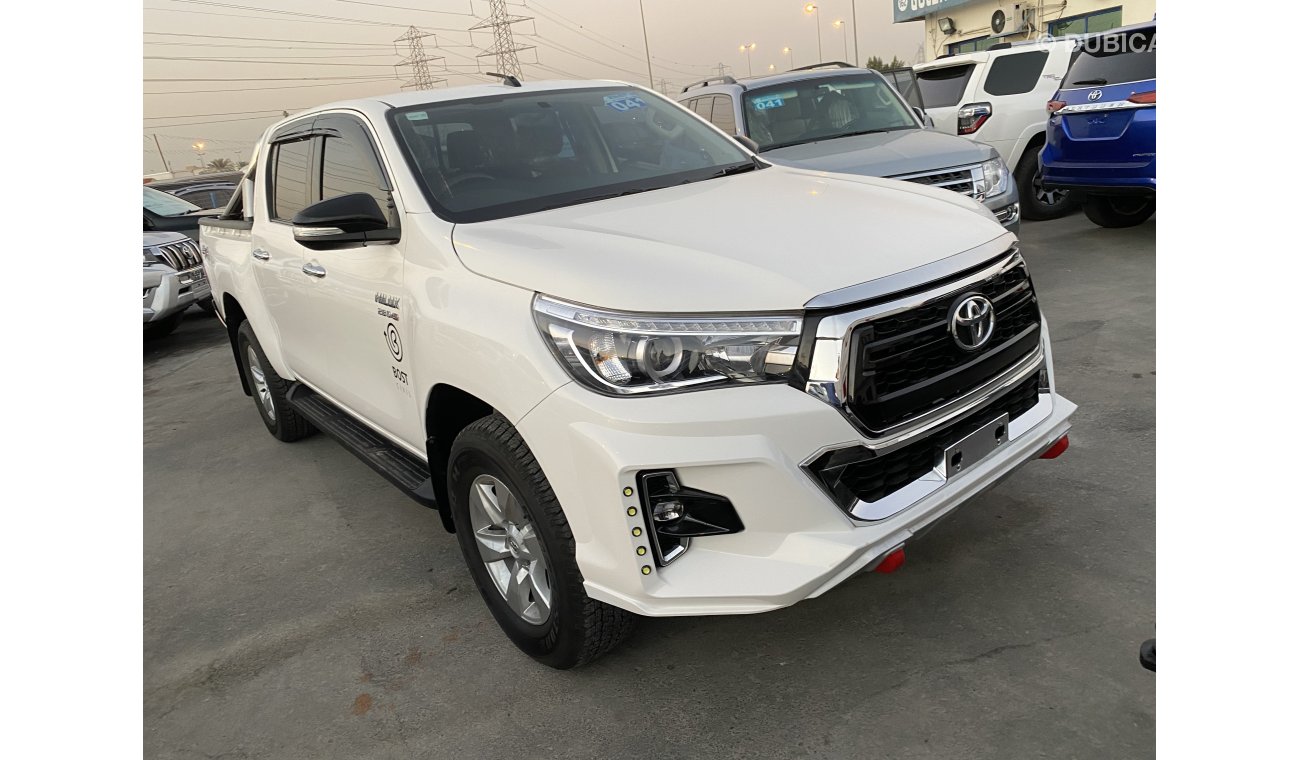 Toyota Hilux SR5 Diesel full option leather seats clean car