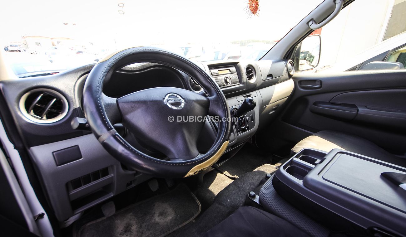 Nissan NV350 URVAN