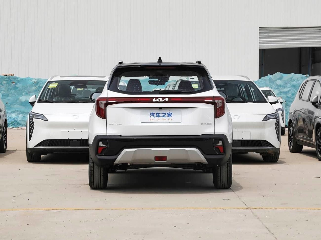 كيا سيلتوس Kia Seltos Kia Seltos Kia Seltos 1.5L CVT