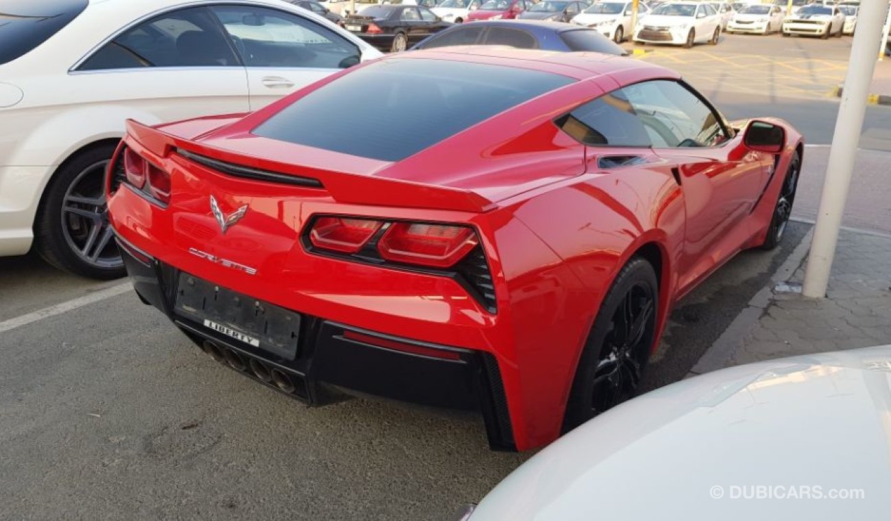 Chevrolet Corvette 2017 model Gulf specs low mileage Full options automatic