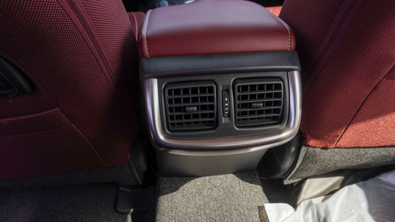 Toyota Hilux S-GLX  SR5 2.7L  Saudi Specs