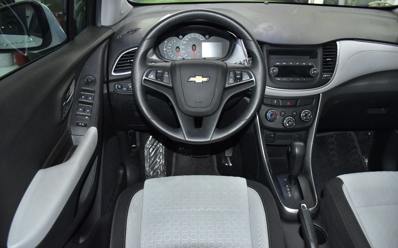 شيفروليه تراكس EXCELLENT DEAL for our Chevrolet Trax LT ( 2019 Model ) in White Color GCC Specs