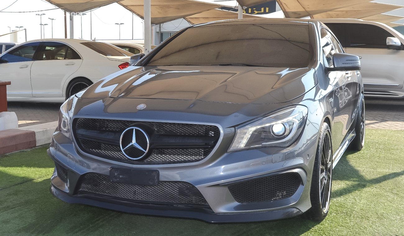 Mercedes-Benz CLA 45 AMG