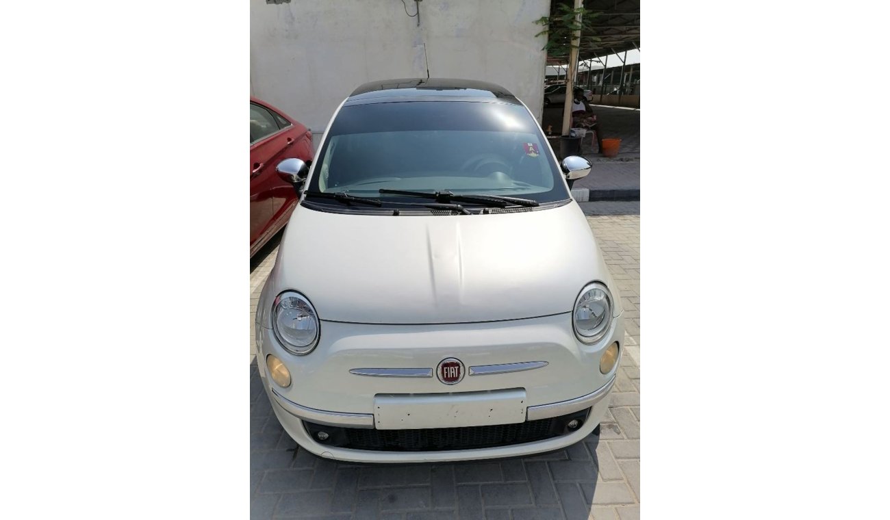 Fiat 500 Fiat 500 import 2011 model full option 4 cylinder in good condition