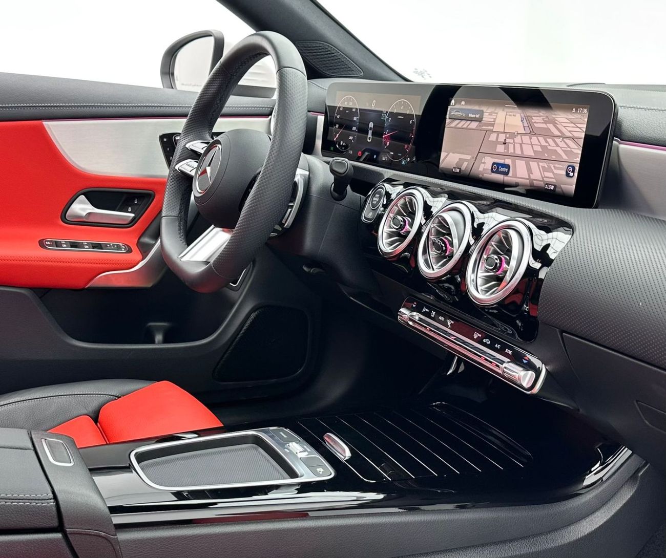 مرسيدس بنز CLA 250 2025 Mercedes-Benz CLA 250, 5 Year Mercedes Warranty + Service Contract, Excellent Condition, GCC