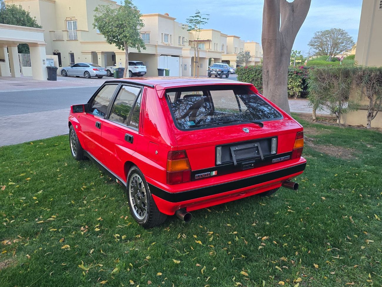 لانسيا دلتا LANCIA DELTA INTEGRALE HF 8V